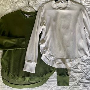 Joylab crewneck pullover sweatshirt scalloped ribbed hem womens size small